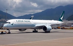 證實班機曾遭匈牙利戰機攔截! 國泰航空 : 一度與空中交管失連 觸發北約警報
