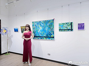 藝術與音樂交織 任怡潔《浮花夢影》創作個展開幕茶會溫馨登場