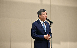 長崎市長矮化台灣暗指「自請參加」李逸洋：主動爭取就應該受辱？