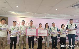 （影）綠營選將大玩姓名梗 食品油品要純人民心安 　盧秀燕只秀不驗 市民討厭