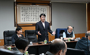游盈隆訪視台南市選委會  勉勵堅守「十字箴言」地方公職人員選舉
