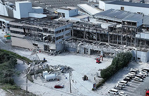 拿鑰匙、手機？！永旺熊本「改口」：強震後確實有允許人員再進入館內