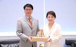 （影）國會改選機率比天塌多一點點   盧秀燕：以「女媧補天」決心辦好選務