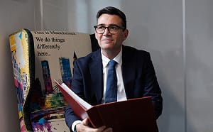 英國最新民調逆轉！工黨反超改革黨　伯納姆上任不到一個月奏效