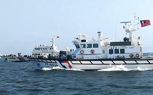 中國海警4艘船再侵金門限制水域  海巡一對一併航強勢驅離