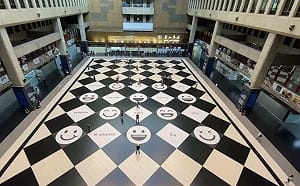 再見了黑白格！15年經典地標走入歷史 2年8個月翻新大改造 