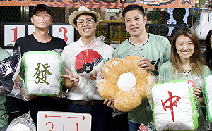 夜市掀「洋流」！女兒氣喊沈伯洋沒幫支持者簽名：他會投給別人