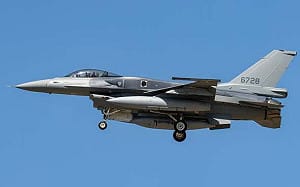王定宇：2架停在夏威夷F-16V今已起飛往台灣來