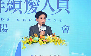 行政、立法兩院長持續互摃  張惇涵：只有以和為貴不足以凝聚共識