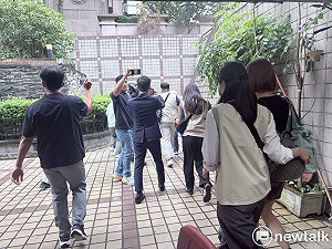 快訊》陳雪生涉貪國會辦公室遭搜索5小時 帶走胞弟、1男1女助理及4箱證物（更新）