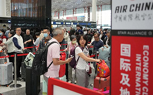中國自砍最賺錢航線報復「台灣有事」矢板明夫：殺敵八百自傷一千