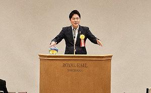 對下屬嗆「做不到就去切腹」職場霸凌成立！  橫濱市長今宣布請辭