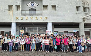 戶政日表揚績優戶政人員與志工    高市府精進數位創新及便民服務