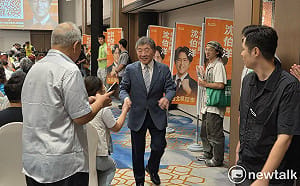 陳時中酸蔣「面相很難看」 北市府轟：現在要對兩代人容貌羞辱？