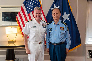 美太平洋司令會晤解放軍東部戰區司令 中媒：台灣應讀懂3信號