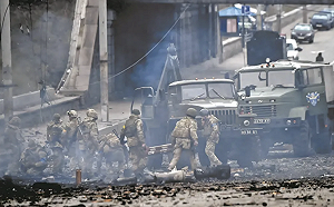 （影）烏軍利曼方向反攻推進1.3平方公里 俄軍第144師向東撤退
