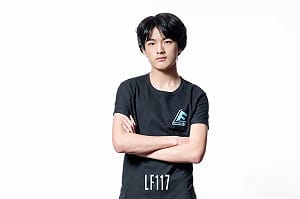 《鬥陣特攻》17歲LF閃光無預警出走：心累想退休！