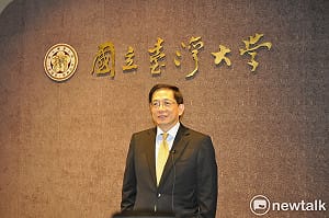 王英銘觀點》潘文忠打誰的臉? 管爺們停止吧