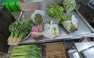 菜價終於降了！菜販曝全面下修逾3成　多數1斤50元