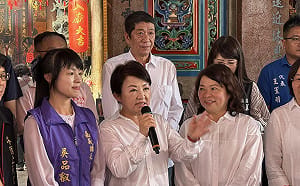 盧秀燕黃敏惠跨濁水溪合體  最強學姊團現身嘉義力挺吳品叡