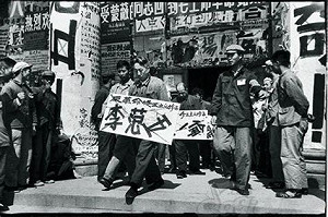 專論》Qwen 遇上中國文革史時的「靈魂掙扎」