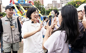 蘇巧慧否認當年曾指控管中閔論文抄襲