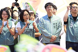 力挺尹立進高市議會 康裕成籲左楠鄉親搶救新人