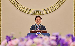韓總統李在明支持度連續兩週下滑 不滿意度更又突破六成