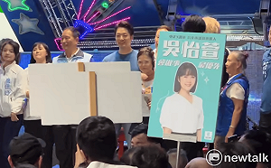 現場直擊》蔣萬安赴萬華廣照宮  在旁民眾頻高喊「沈伯洋當選！」