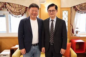 震撼！ 花蓮縣長候選人張峻宣布：童子賢出任競選總部主委