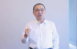 漢子、燕子現身岡山挺柯志恩 禿子接力小港廟口陪開講