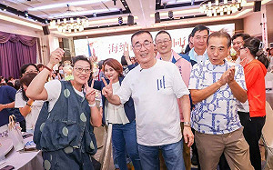 爆蔣萬安4年沒去園長會議！李四川後援會長急澄清：為對比蘇巧慧死不認錯