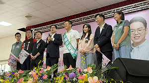 子弟兵張耀中成立競總 陳其邁：送我的分身進入議會！