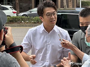 蔣萬安酸政見很ㄎㄧㄤ 沈伯洋：回答民眾問題跟ㄎㄧㄤ有何關係？