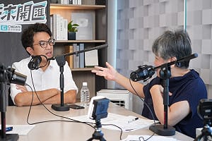 藍白遭疑誤砍弱勢長者補助 沈伯洋崩潰：曾提醒法條寫錯被嗆「黑熊了不起喔」