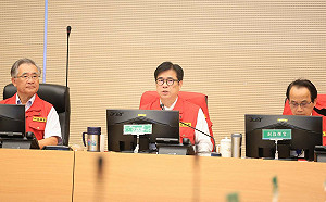 高雄放颱風假卻出大太陽！陳其邁曝停班原因 柯志恩、賴瑞隆都回應了
