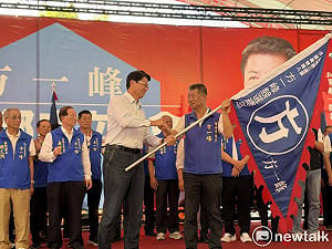 謝龍介行程滿檔深入基層 南區掃街宣福利 誓言掃除官商勾結