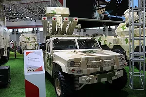 中國新型防空系統首度曝光！「倚天-L」導彈數量暴增3倍 單車可載12枚