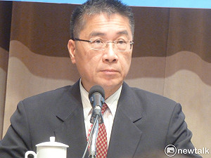 傳下次基本工資漲4.72%以上？徐國勇：施俊吉沒開這會