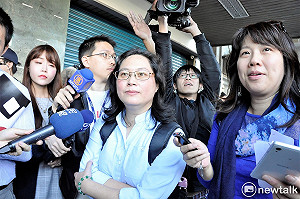 遭「鋼筋一擊俠」攻擊濺血 賴香伶出庭還原經過