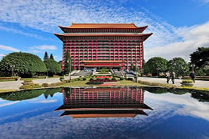 雙城論壇晚宴場地在圓山飯店 李文輝明與柯Ｐ會面