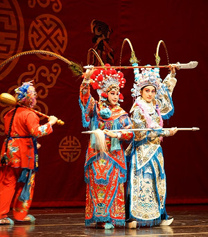 唐美雲歌仔戲團《月夜情愁》 重返臺灣戲曲史的黃金年代