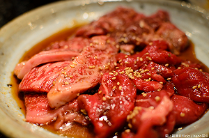 大口吃肉會導致鈣質流失？食藥署：影響有限！