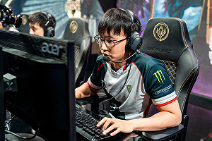 英雄聯盟季中賽》大師兄凱莎超狂！TL擊敗閃電狼奪三連勝