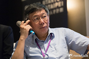 聽段宜康「伊索寓言」 柯P諷：別在台喊獨立又在大陸做生意