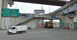 強颱來襲 北市河川區車輛只出不進