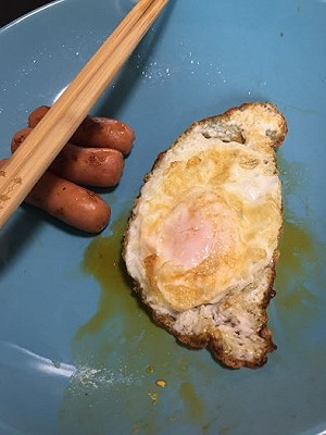 煎蛋高手？留日男研究生煎出台灣引發網友思鄉情懷