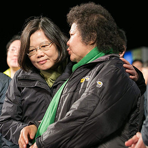菊姐被譏 小英大抱不平反擊 說了這些話……