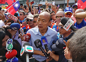 韓國瑜密會中聯辦惹議 港前議員：魔鬼的交易