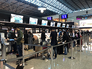 春節桃機航運爆量 台灣虎航：起飛前3小時受理報到
